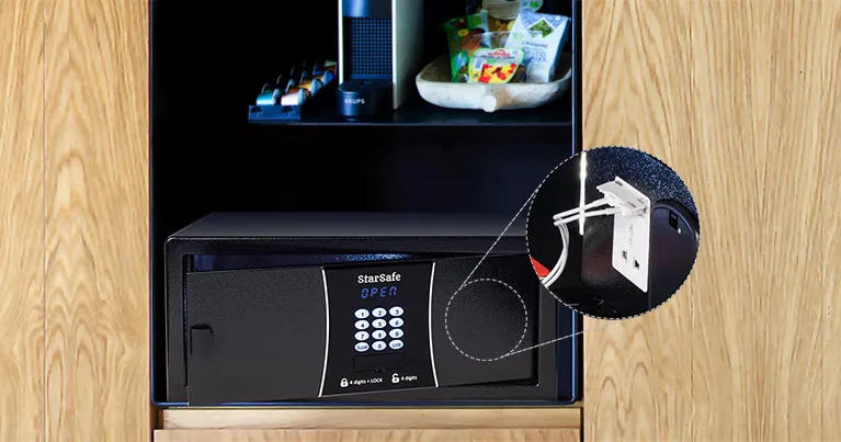 StarSafe Hotel Safe<br><span>The 5 Star In-Room Hotel Safe</span>